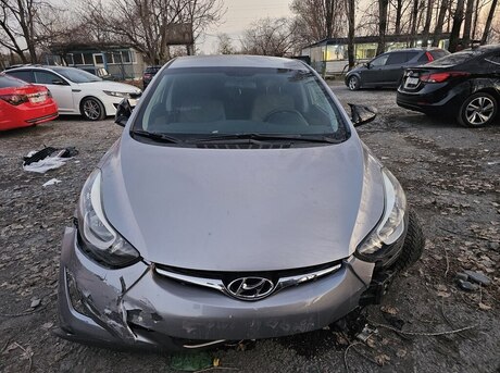 Hyundai Elantra 2015