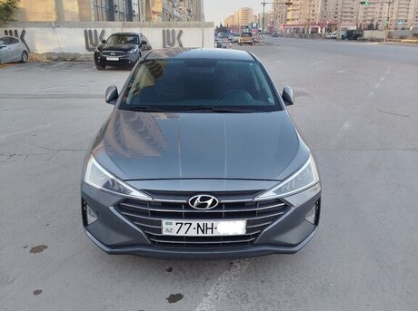 Hyundai Elantra 2019