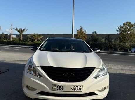 Hyundai Sonata 2010
