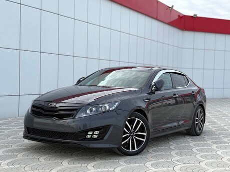 Kia K5 2011