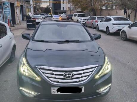 Hyundai Sonata 2012