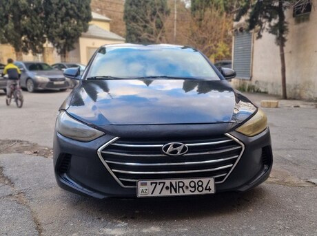 Hyundai Elantra 2017