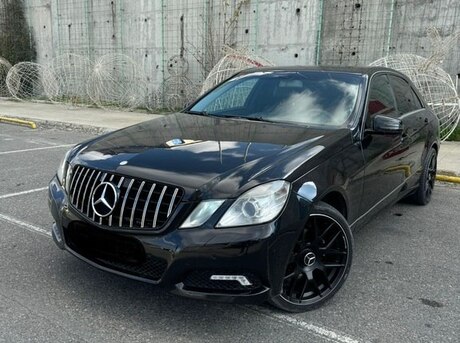 Mercedes E 200 2010