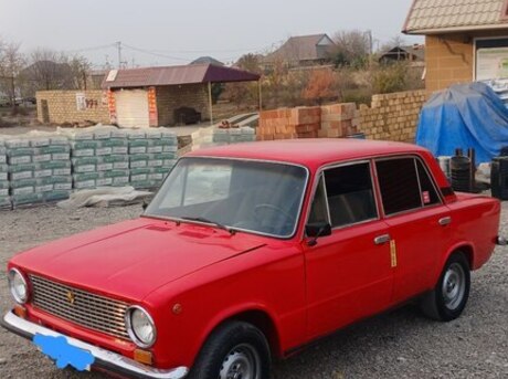 LADA (VAZ) 21011 1982