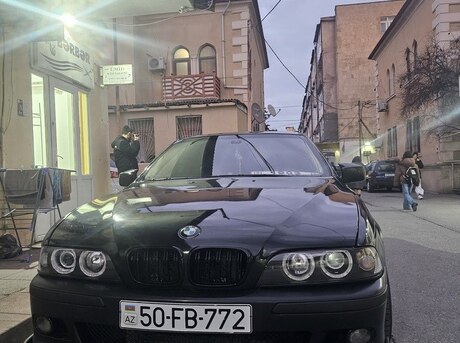 BMW 523 1998