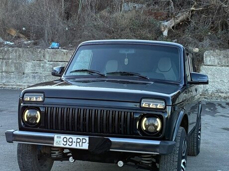 LADA (VAZ) Niva 2017