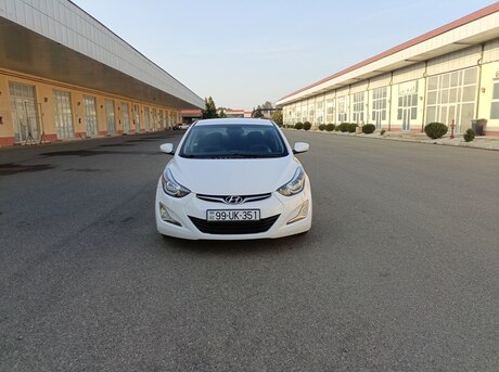 Hyundai Elantra 2015