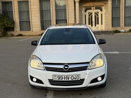 Opel Astra 2009