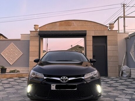 Toyota Camry 2015
