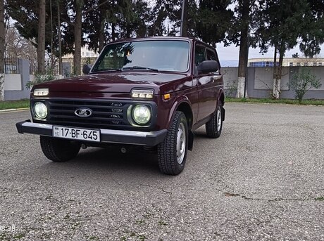 LADA (VAZ) Niva 2013