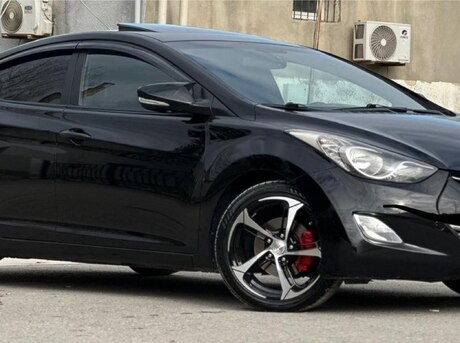Hyundai Elantra 2013