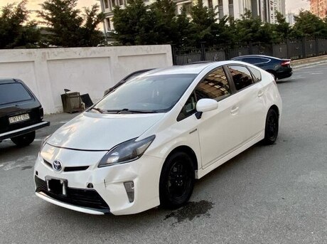 Toyota Prius 2012