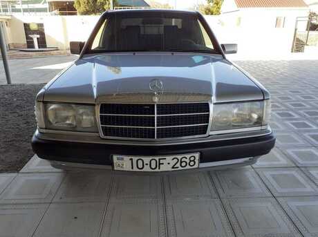 Mercedes 190 1992