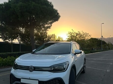 Volkswagen ID.6 Crozz 2023