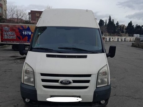 Ford Transit 2011