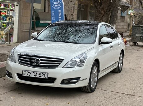 Nissan Teana 2010