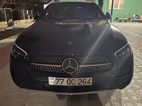 Mercedes E 300 e 4MATIC 2020