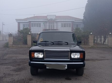 LADA (VAZ) 2107 2010