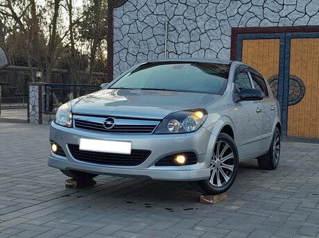 Opel Astra 2007