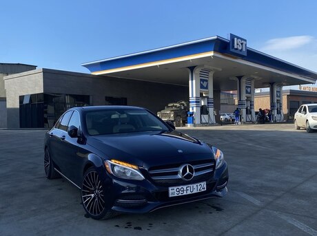Mercedes C 300 4MATIC 2015