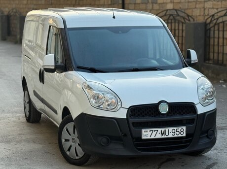 Fiat Doblo 2012