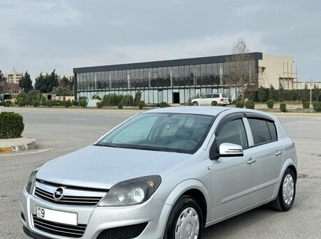 Opel Astra 2009