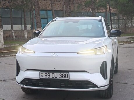 Changan Qiyuan Q05 2025