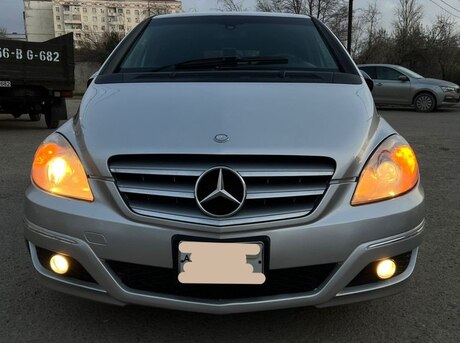 Mercedes B 170 2009