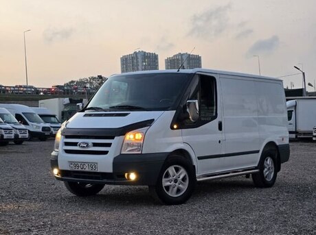 Ford Transit 2010