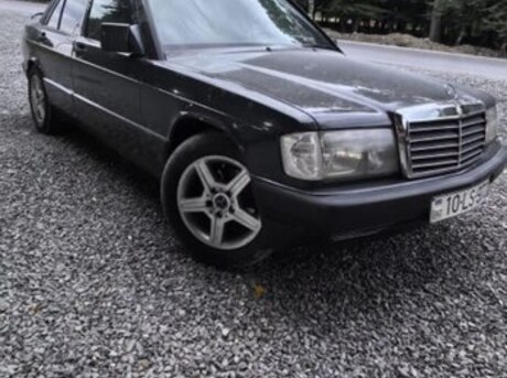 Mercedes 190 1990