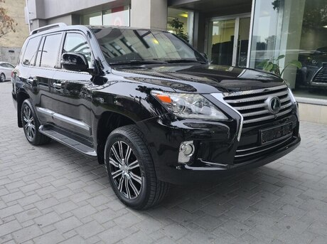 Lexus LX 570 2013