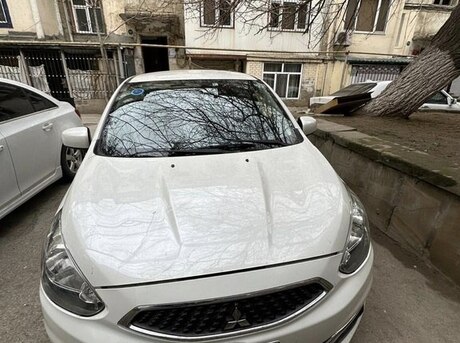 Mitsubishi Mirage 2018
