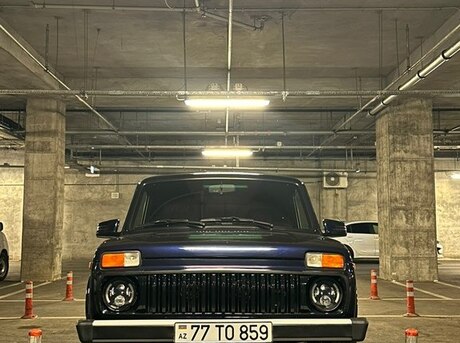 LADA (VAZ) Niva 2016