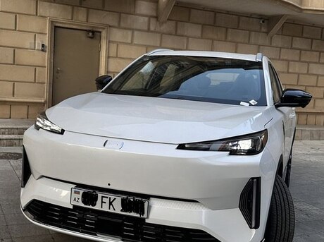 Changan Qiyuan Q05 2025