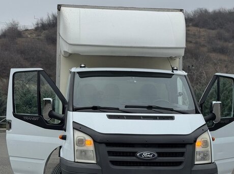 Ford Transit 2009