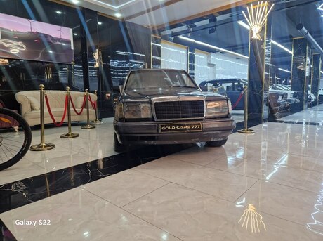 Mercedes 250 D