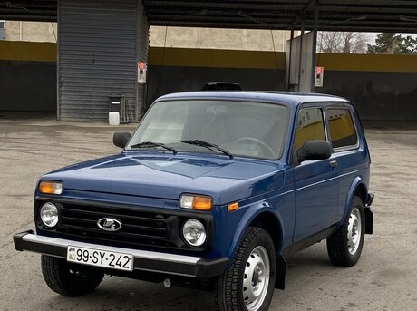 LADA (VAZ) Niva 2016