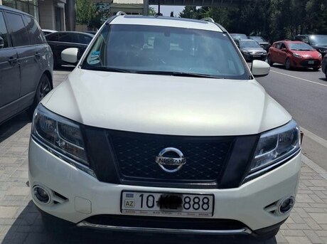 Nissan Pathfinder 2014