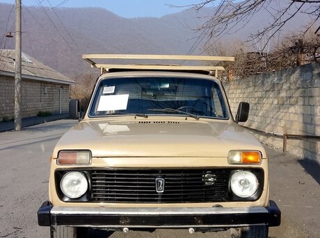 LADA (VAZ) Niva Pickup (2328/2329)