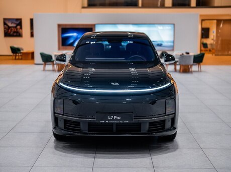 Li Auto L7