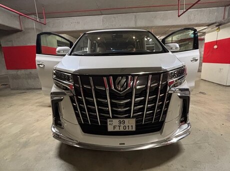 Toyota Alphard 2010