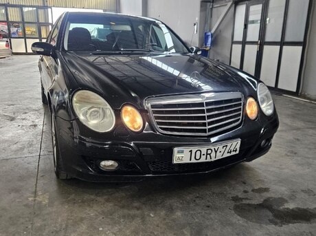 Mercedes E 220 2005