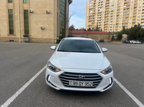 Hyundai Elantra 2017