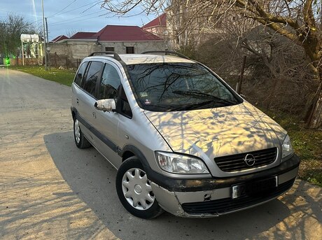 Opel Zafira 2001