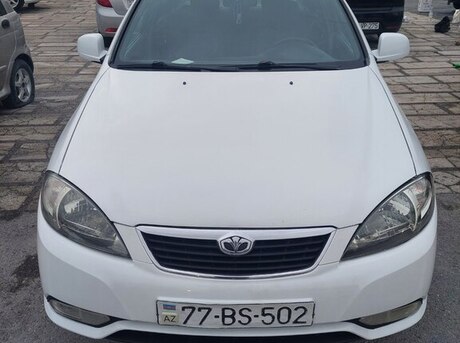 Daewoo Gentra 2014
