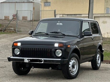 LADA (VAZ) Niva 2013