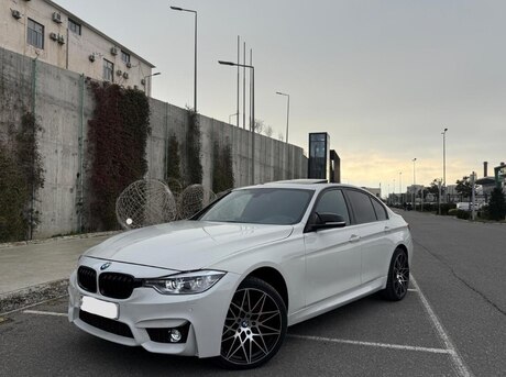 BMW 328 2015