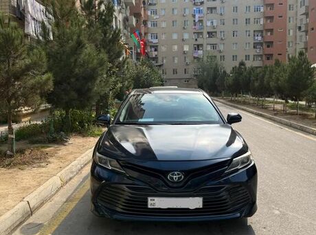 Toyota Camry 2020