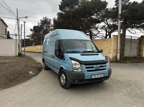 Ford Transit 2010