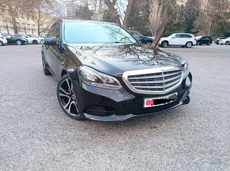 Mercedes E 220 2015